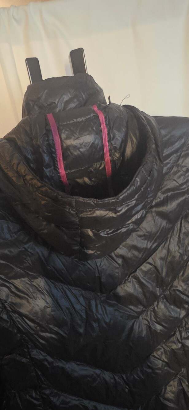 Calvin Klein Black Packable Down Hooded Long Puffer Small - Picture 5 of 9